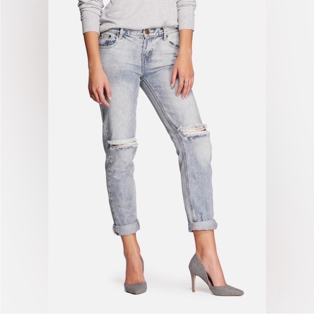 One Teaspoon Blue Blossom Awesome Baggies Jeans Light Wash Distressed  Boyfriend